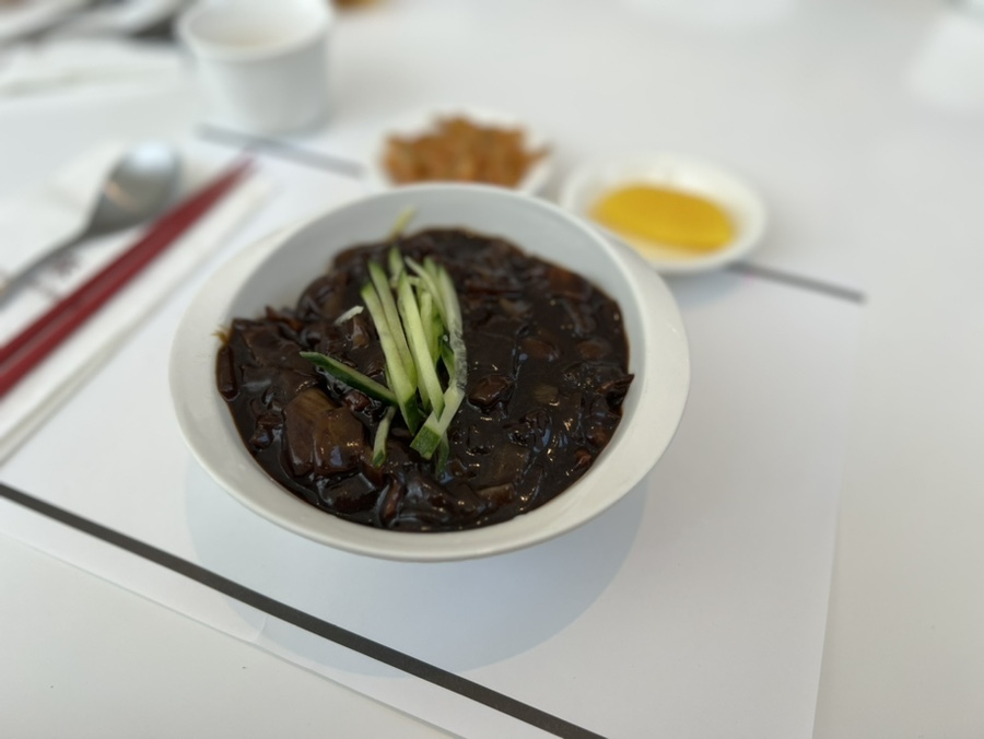 &bull;짜장면
