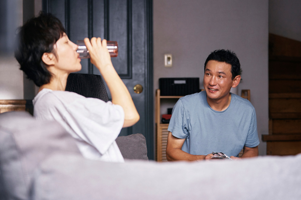 영화-크로스-염정아-황정민-스틸컷