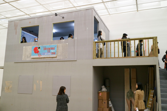  OCI 미술관 김을파손죄