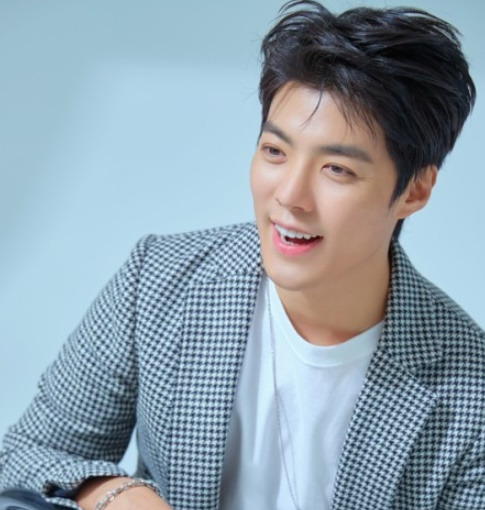 가수 강남 프로필 나이 고향