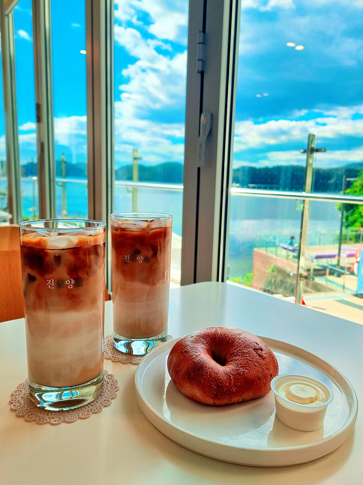 진주 가볼만한곳 진양호 공원: 진경양지 카페, 물빛갤러리, 반영이 예쁜 호수 둘레길