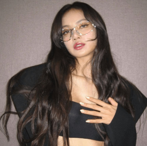 블랙핑크 리사 몸값