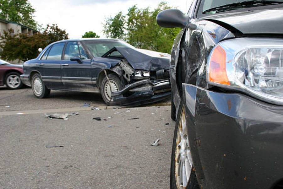 교통사고꿈속 다친사람을보는꿈