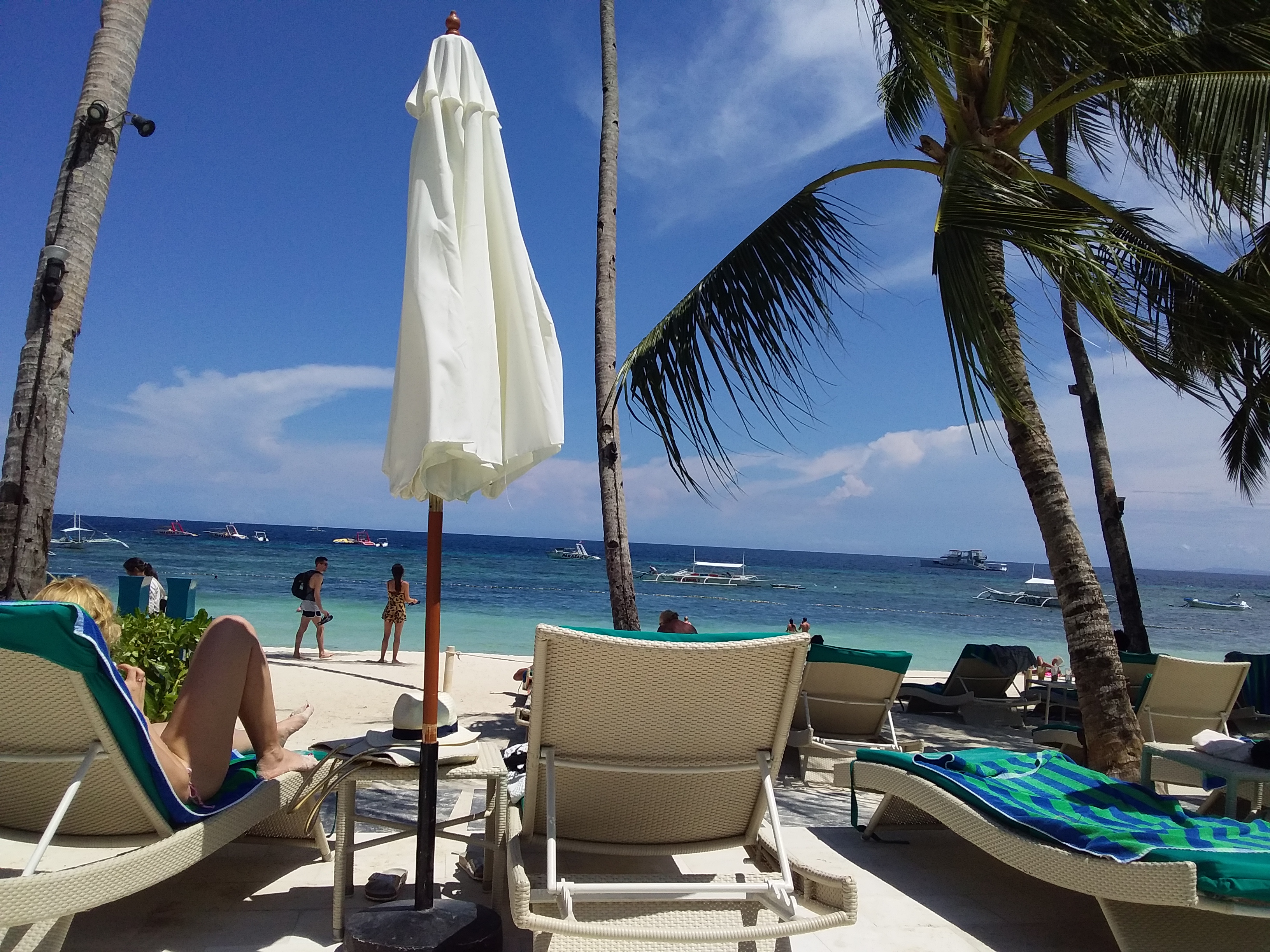 알로나비치 해난리조트