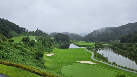 골프장 경험담 가평 베뉴지CC 전략적이면서도 경치 좋은 라운딩 산세를 살린 27홀 골프장
