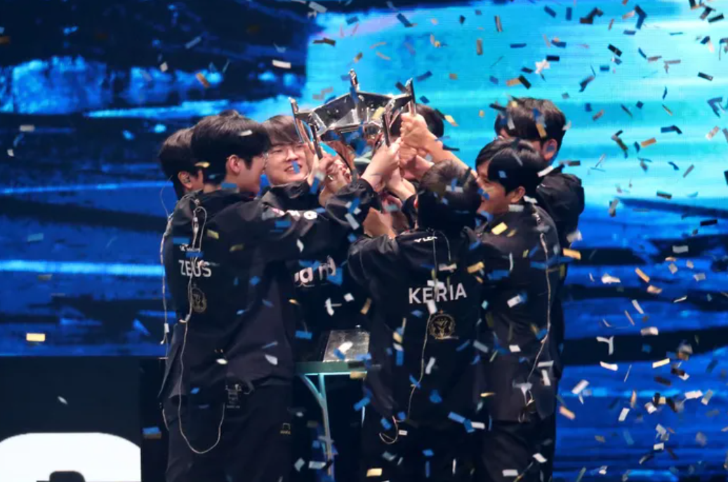 페이커와 팀 T1&#44; 롤드컵 사상 첫 4회 우승