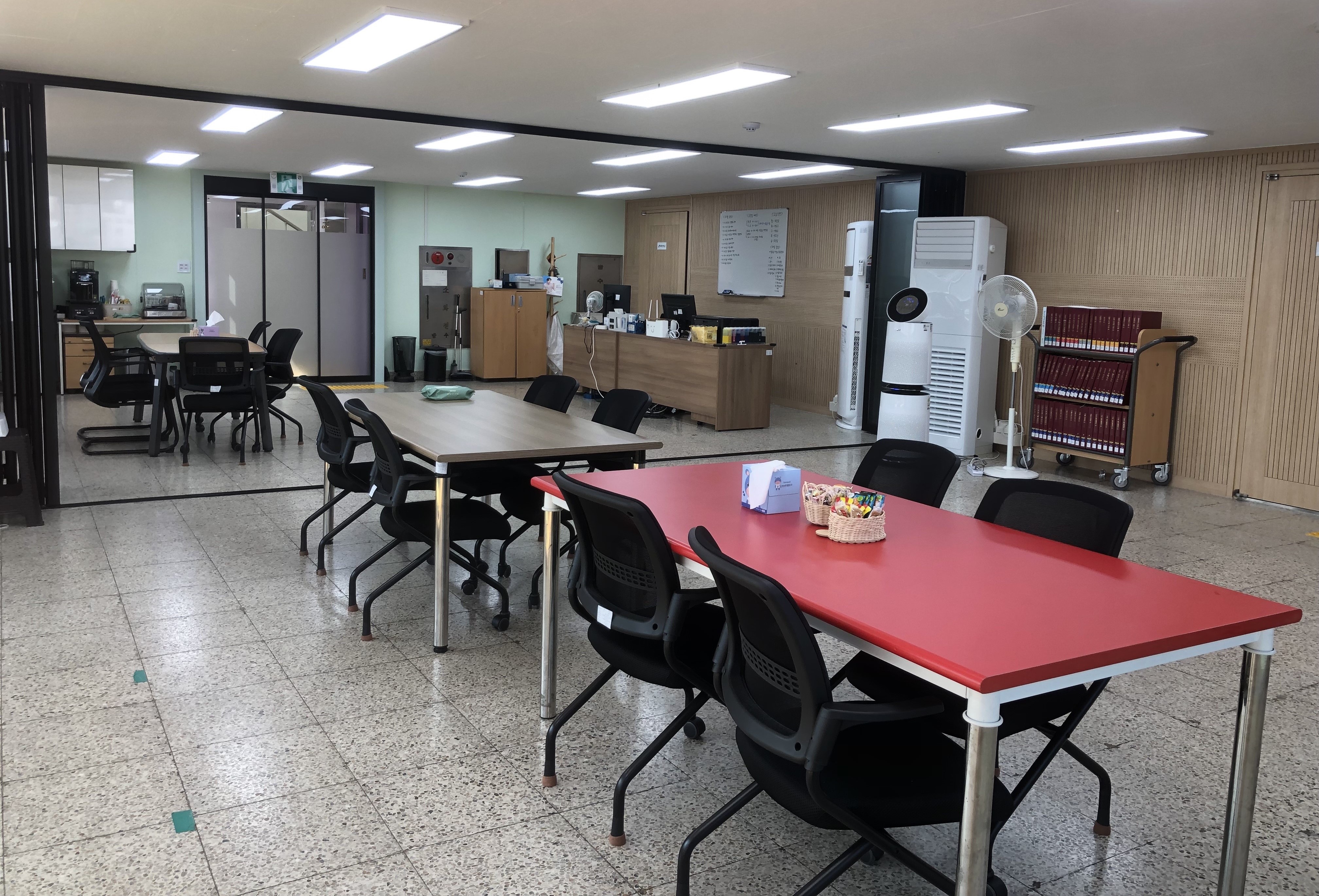 이미지설명: 쉼터 라운지 전경