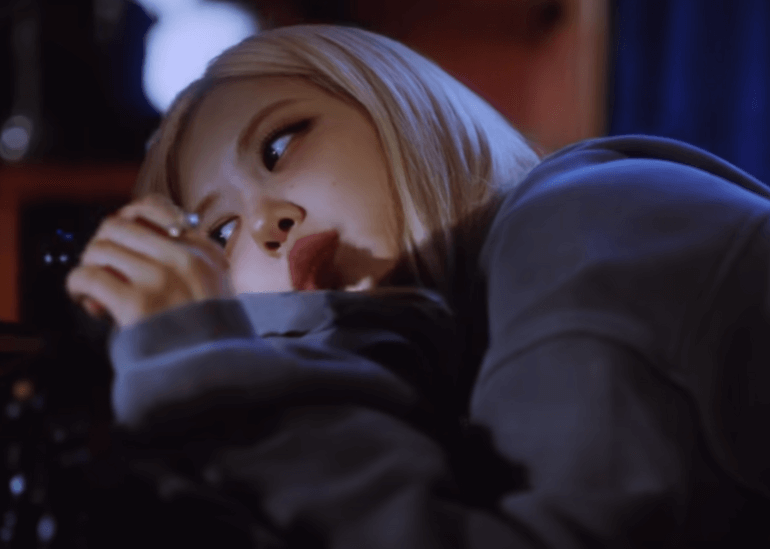 리드 싱글 ‘APT.’의 글로벌 반향