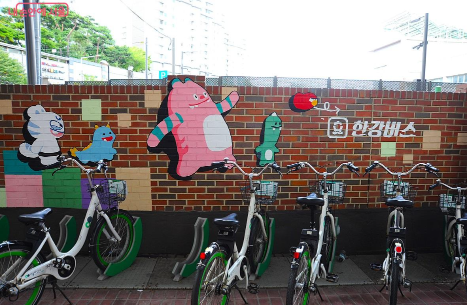 한강버스 정식 취항! 노선·운행시간·이용법