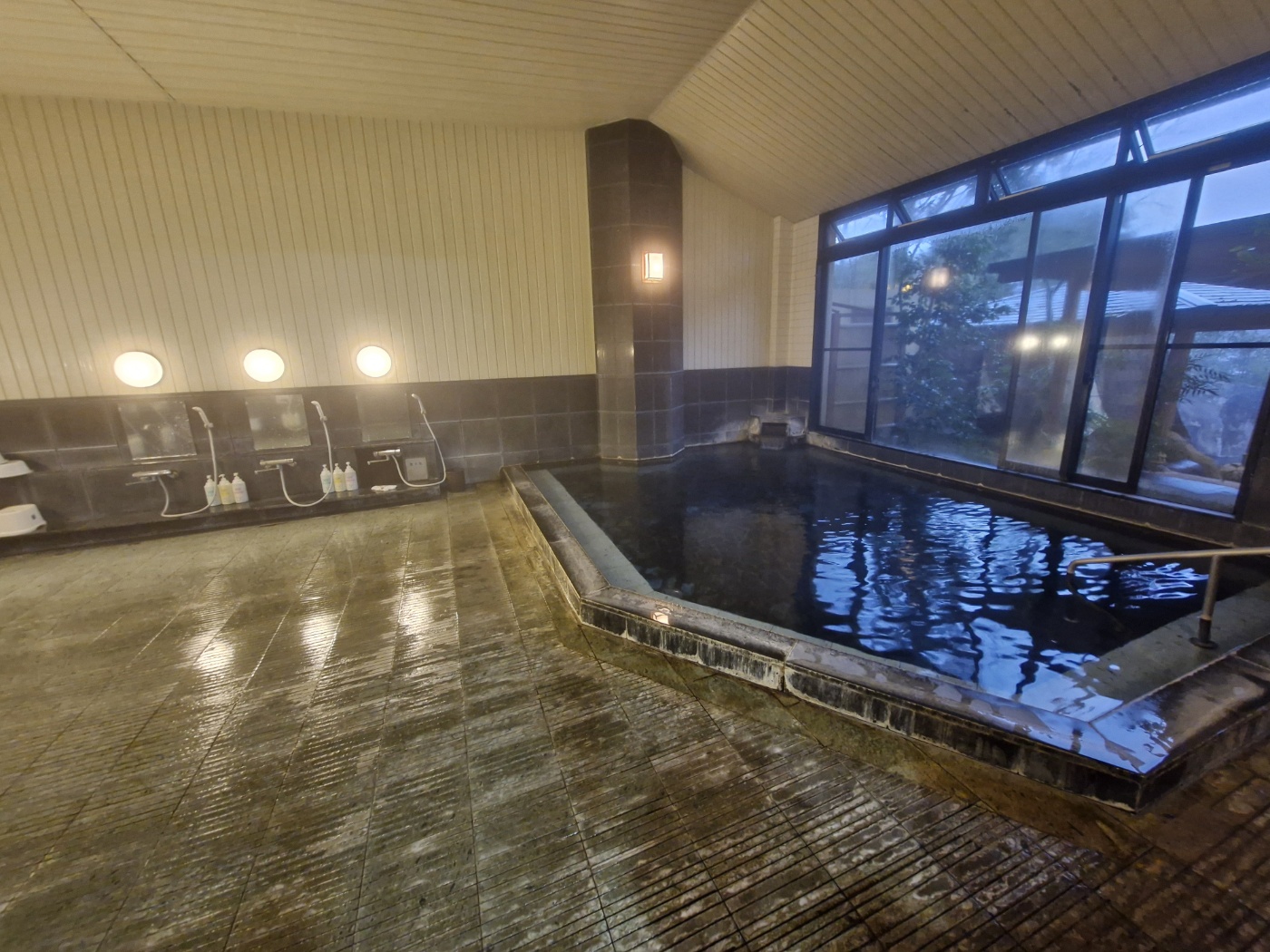 유후인 메바에소 공용탕