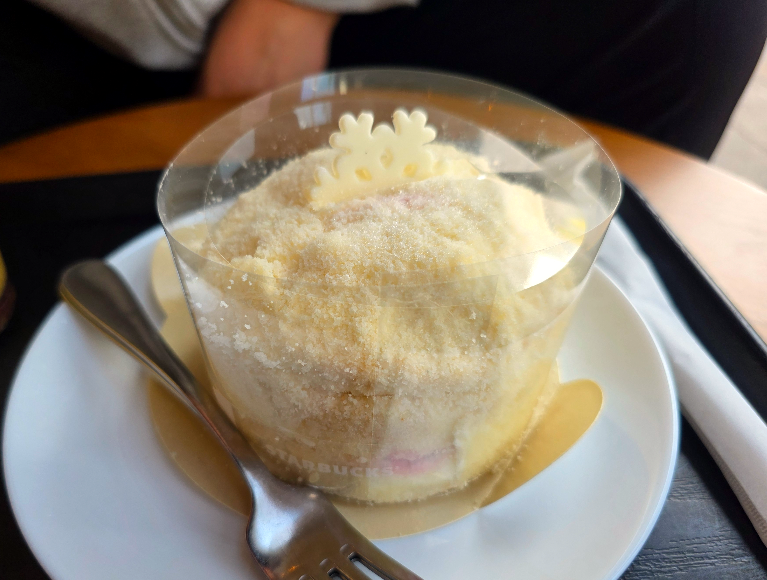 스타벅스디저트딸기눈송이케이크