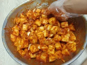 백종원 깍두기 맛있게 담는 법 및 숙성 팁 가이드_3