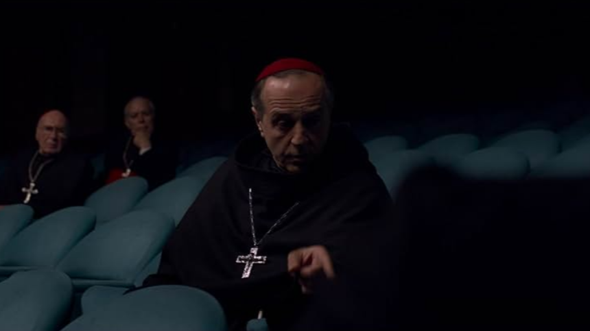 영화 ‘콘클라베’ 감상평 – 교황 선출의 비밀과 권력 다툼을 그린 걸작