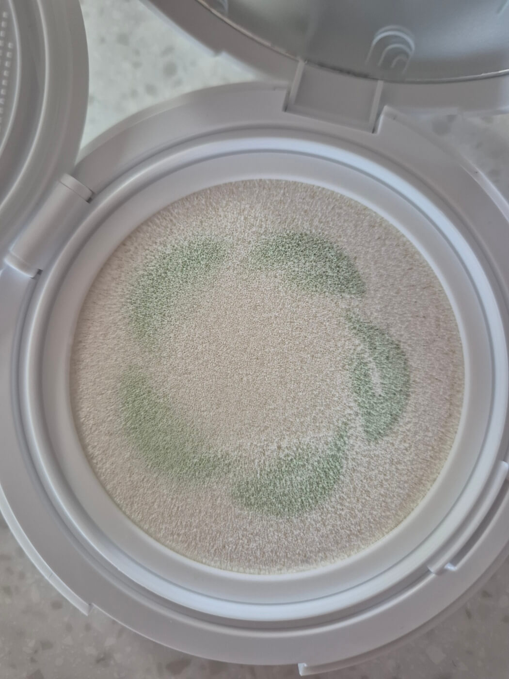 AHC 시카 카밍 선쿠션