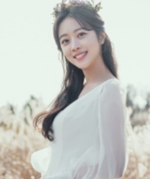 배우 조보아 오늘(12일) 비연예인과 워커힐에서 결혼식