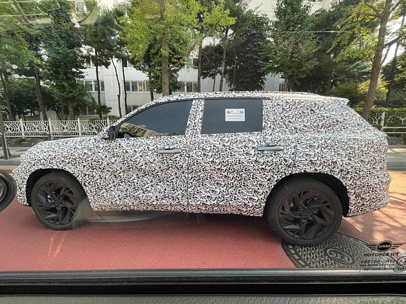 르노코리아 오로라 1 테스트카 스파이샷