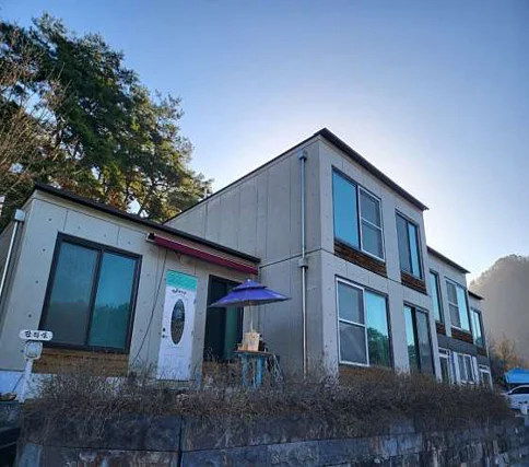 사람과자연펜션