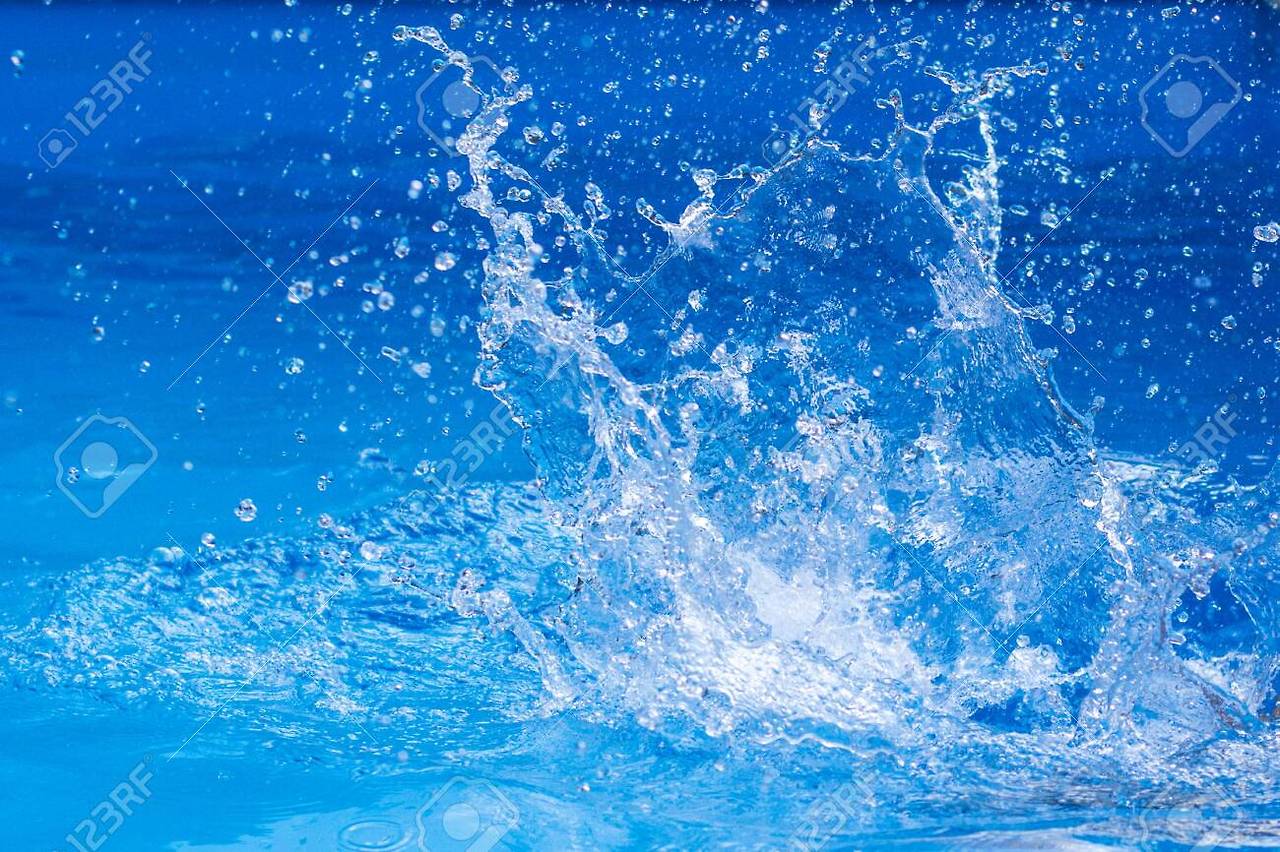 갑상선 기능 항진증에 도움 되는 시원한 물방울 사진입니다