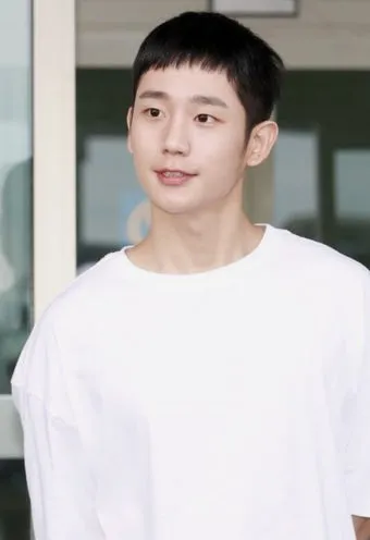 이마가 넓은 여자 관상 특징과 해석_7