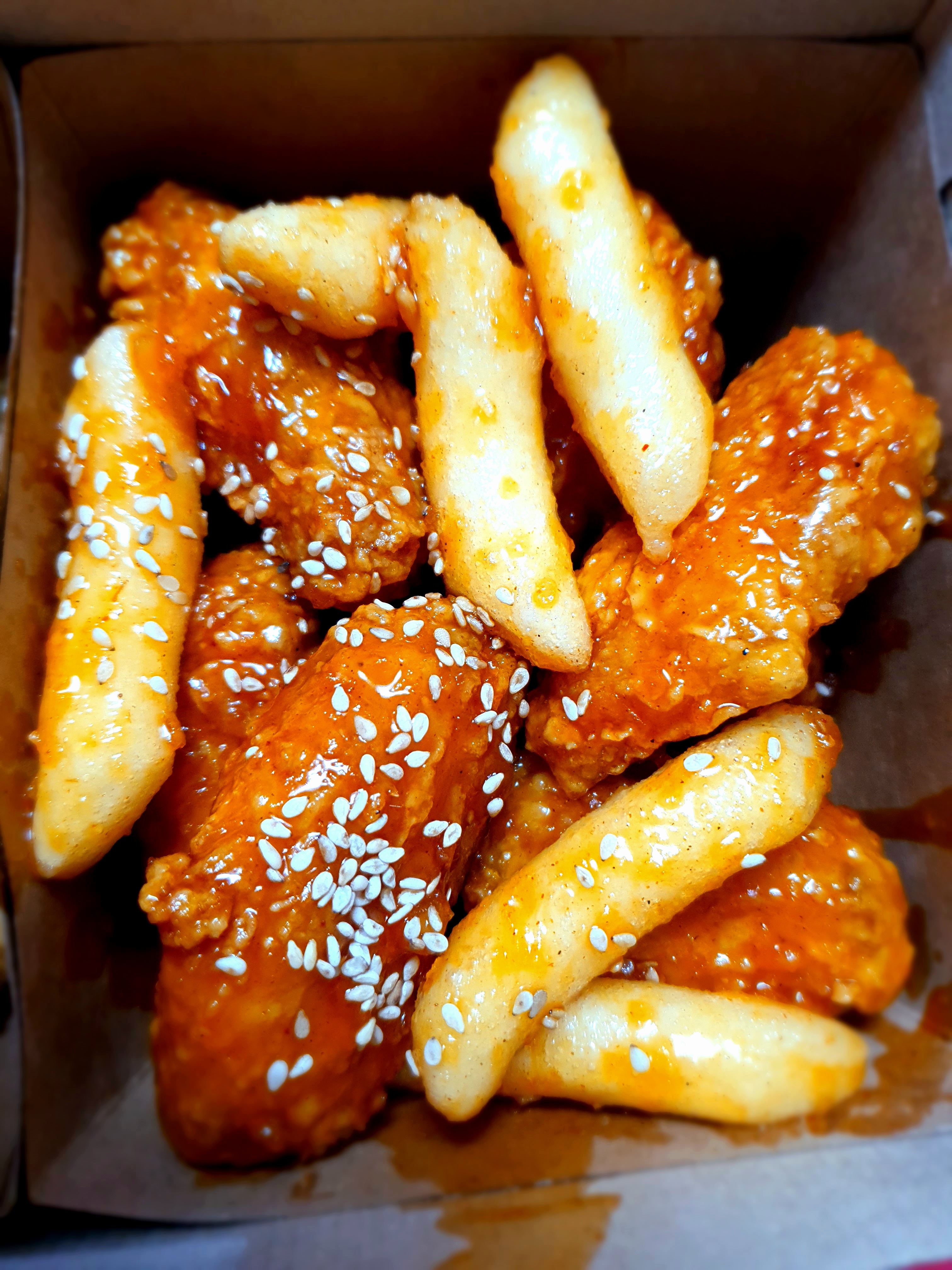 페리카나는-양념치킨-맛이-좋습니다.