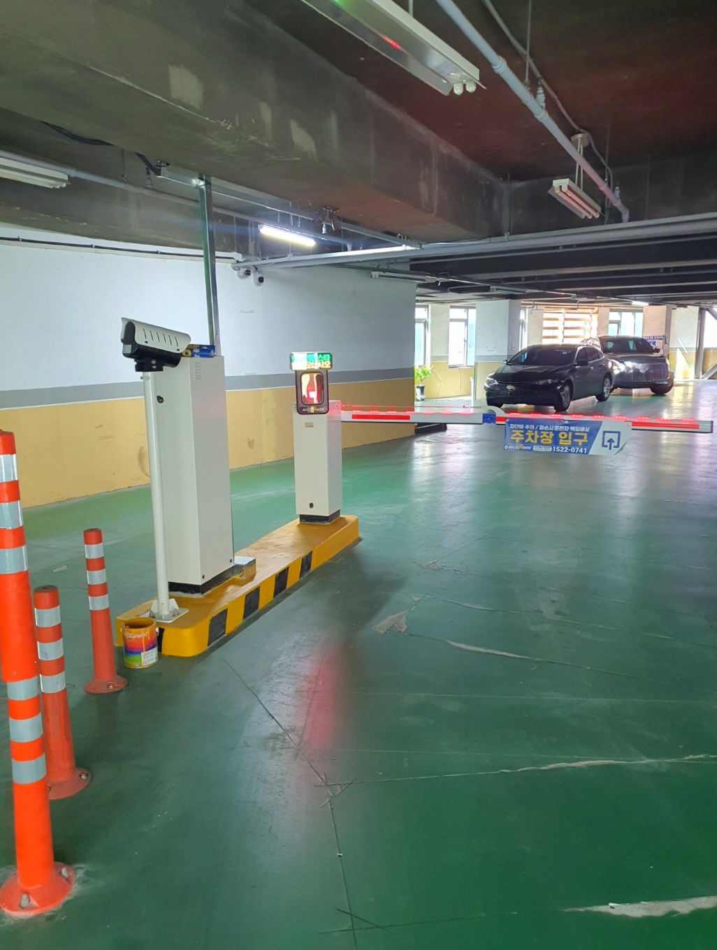 래일스타-주차장은-주차타워입니다.