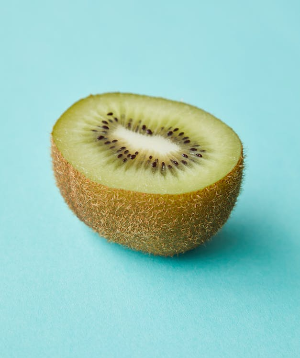 스위트 키위 반쪽 사진