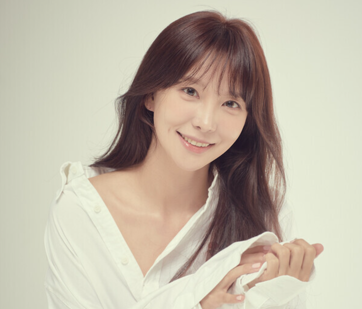지주연