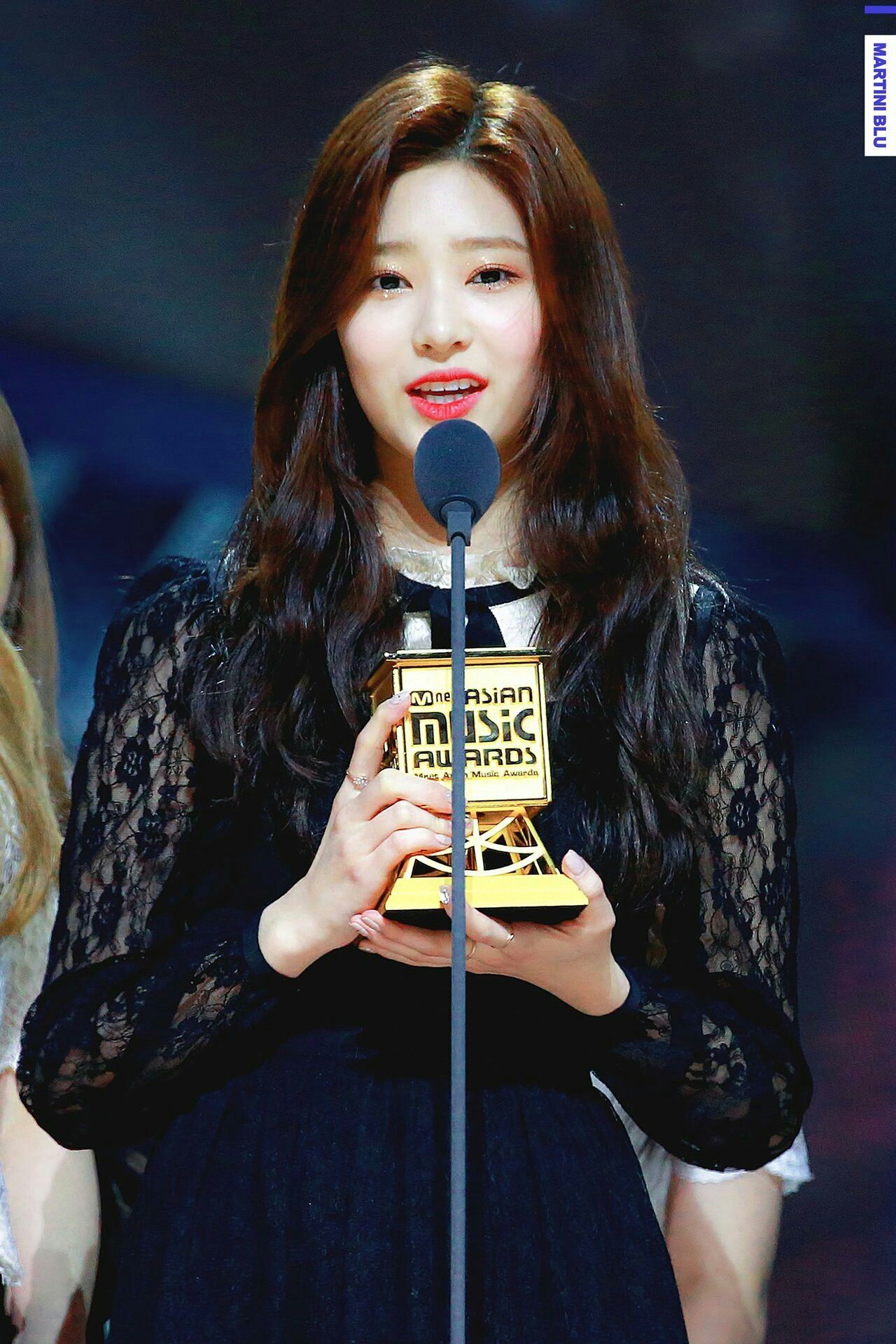 아이즈원 김민주 최애사진