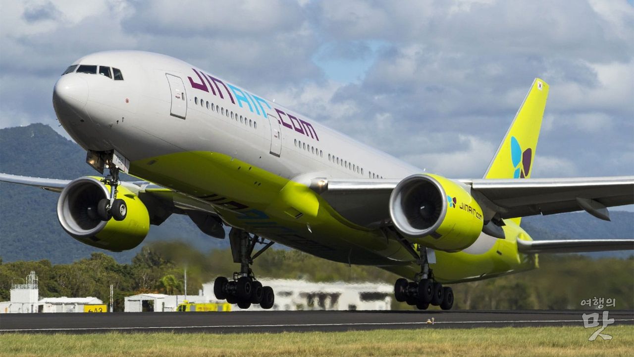 진에어 Boeing 777-200ER