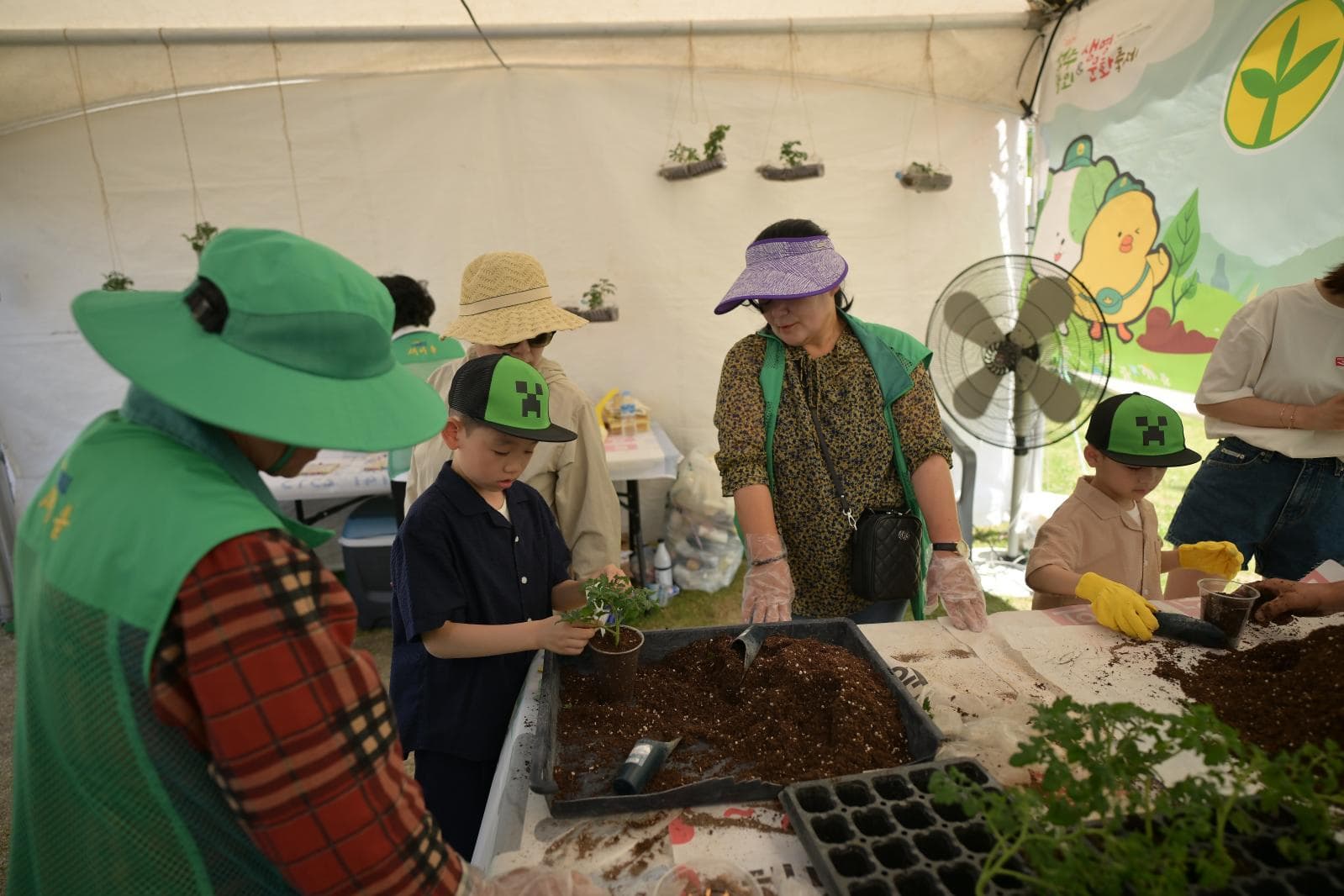[5월 축제]2025 성주참외&amp;생명문화축제 한눈에 보기❘기간, 프로그램, 불꽃놀이, 공연 일정 정리