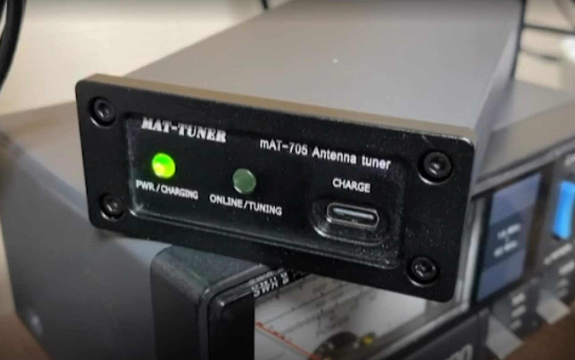 MAT-705 auto tuner