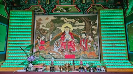 안성 법등사 : 비봉산의 정기와 자비의 등불이 머무는 고즈넉한 사찰