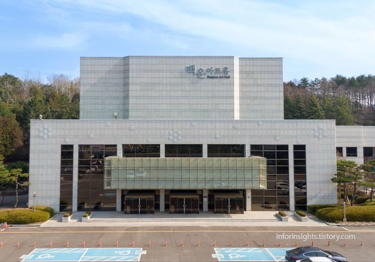 광양백운아트홀 공연장