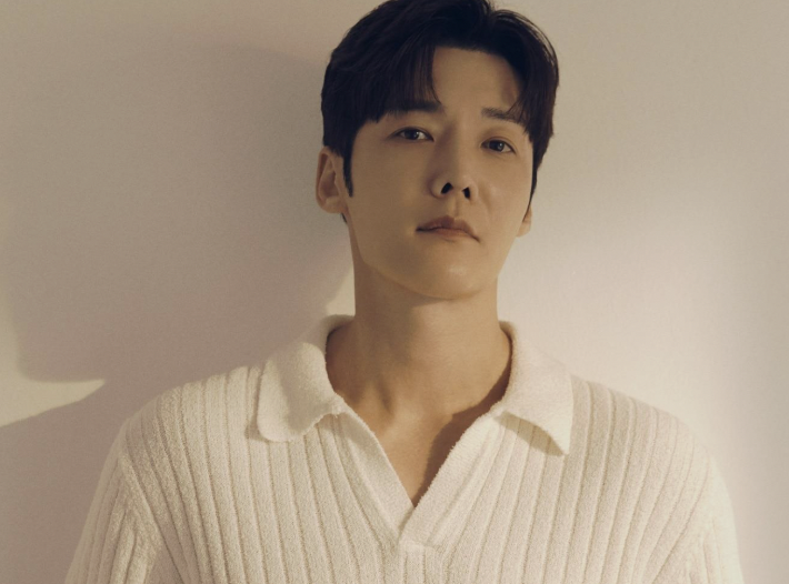 배우 최진혁