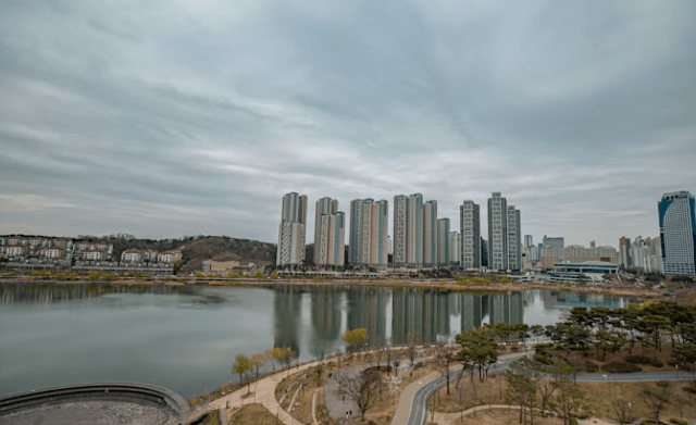 신한은행 40년 고정금리 청년 주담대 혜택 정리