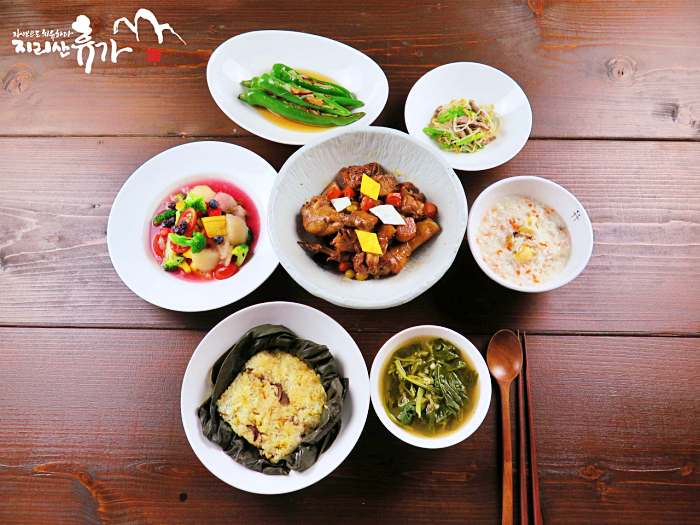 6시내고향 구례 지리산 팜스테이 산나물 밥상 맛집