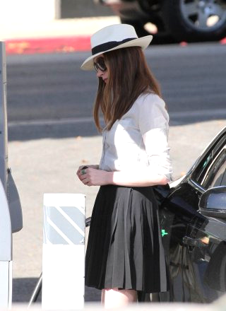 앤 해서웨이 프로필 남편 출연영화 나이 대학교 별마당 도서관