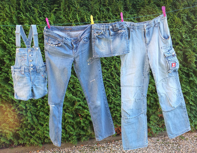 청바지 오래 입는 법, 빨래할 때 이것만 주의하세요!