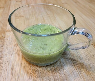 키위 브로콜리 주스