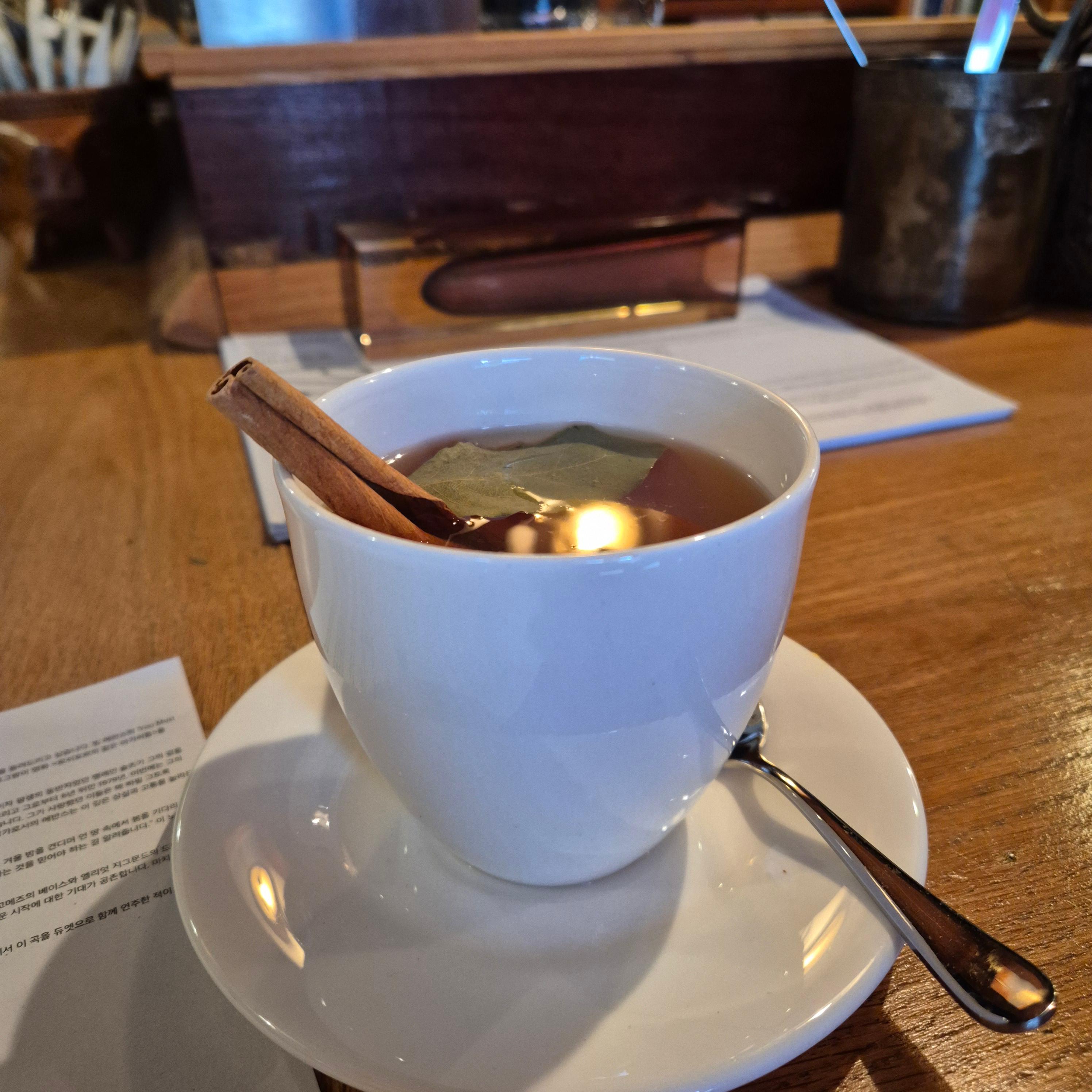 종로 비화림&amp;#44; 북촌 카페 시노라