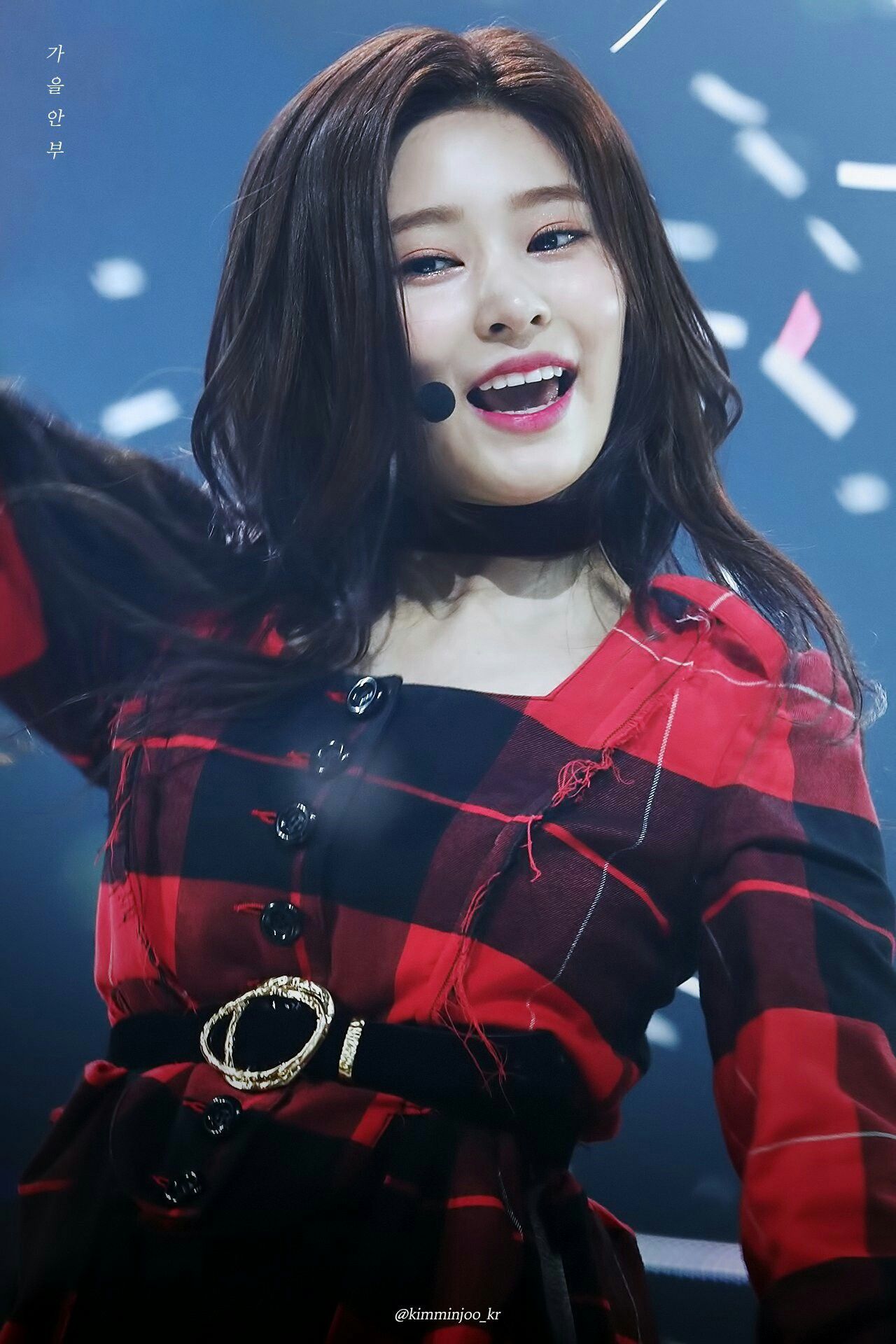 아이즈원 김민주 최애사진