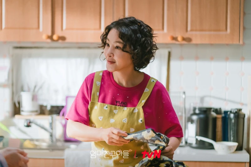 엄마친구아들에서 나미숙 역을 맡은 박지영