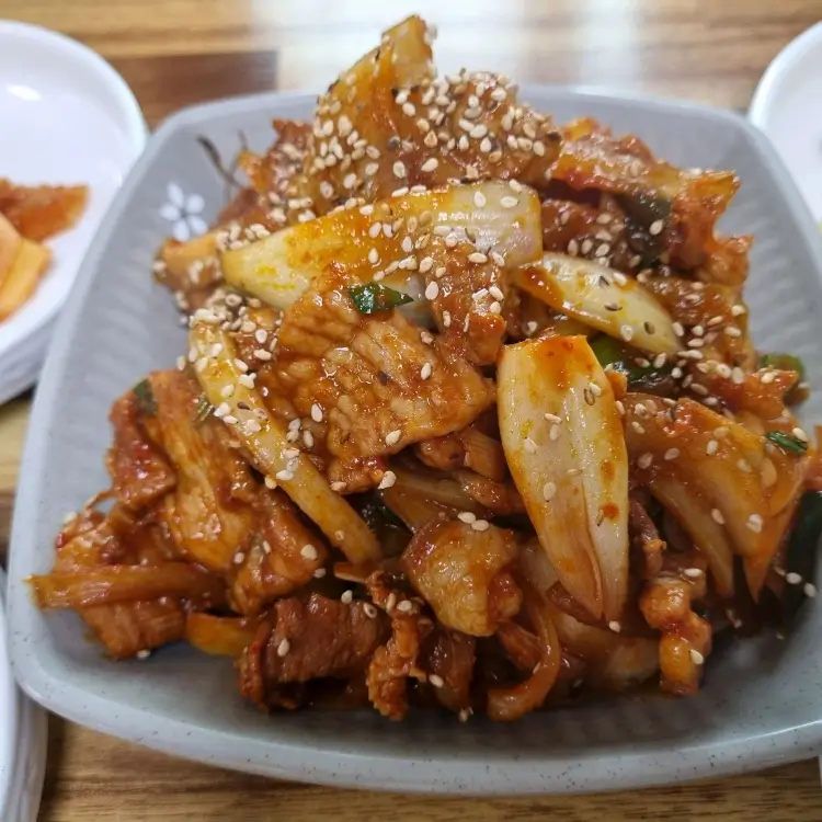 제육