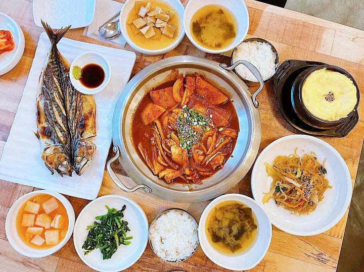 전참시 전지적참견시점 이영자 갈치 조림 고등어 구이 통갈치 왕갈치 은갈치 맛있는 식당 제주도 맛집 위치 메뉴 가격 정보