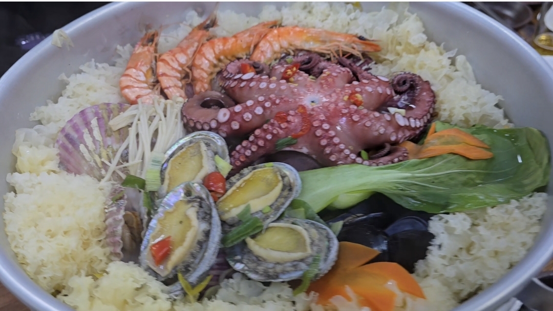 생생정보 기다려야 제맛 해신닭칼국수 대왕암돌미역칼국수