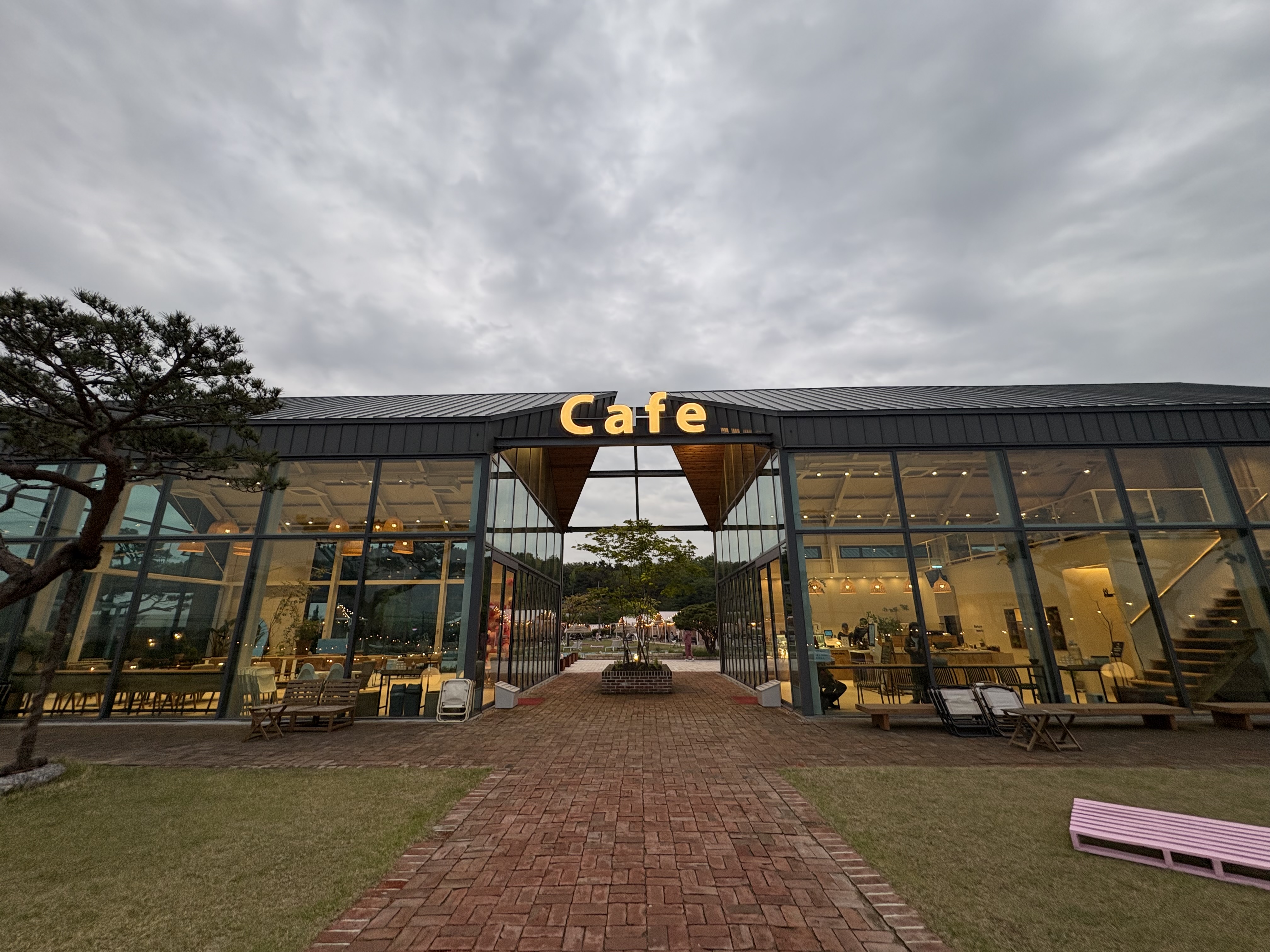 대부도 데이트 코스 완벽 정리: 서해의 낙조와 해상 케이블카가 어우러진 감성 여행 가이드