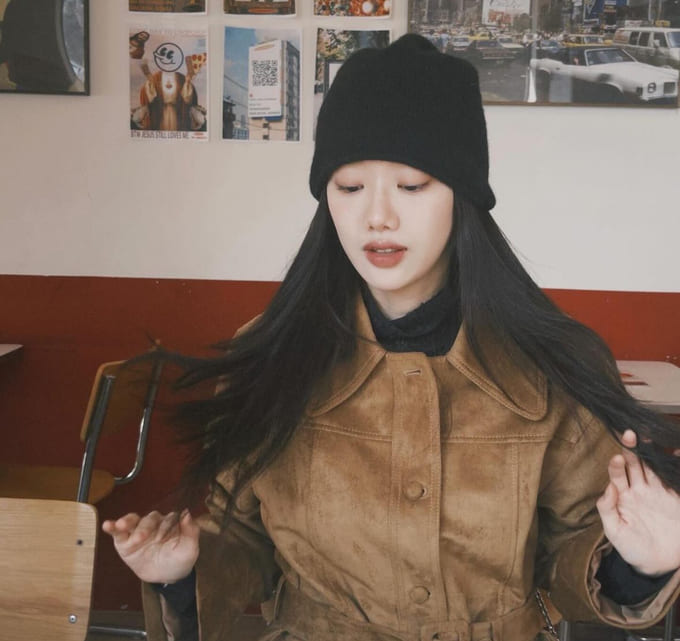 이나은 사복