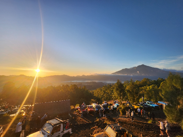 발리 지역별 특징과 추천 방문지 소개_우붓_바투루 산 일출