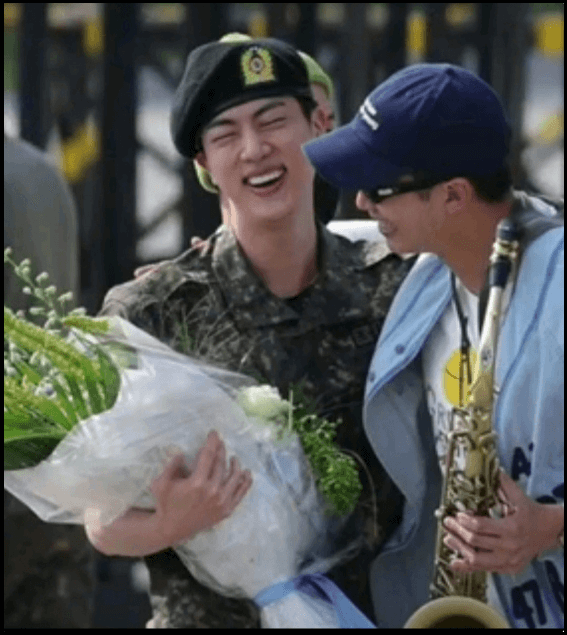 방탄소년단-진-전역-BTS-11주년-FESTA