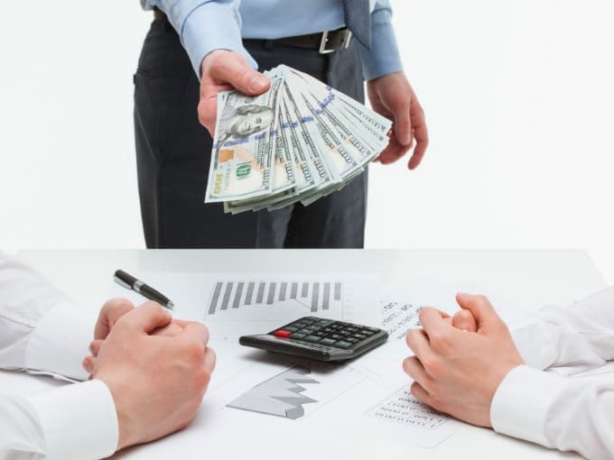 EZ론대부-중개로-저신용자-대출-받는-법-무직자도-신청할-수-있는-EZ론-대출-추천-무직자-저신용자-대출-가능성-높이기